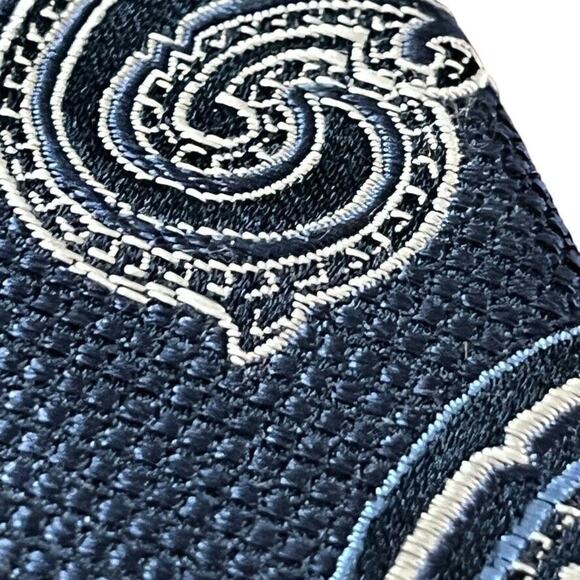Jos A Bank Heritage Collection Mens 100% Silk Navy Paisley Neck Tie 59" x 3" - Picture 3 of 16